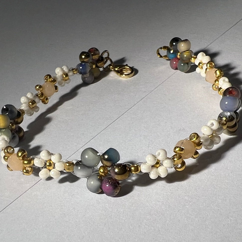 Light Pink and Gold Beaded Bracelet