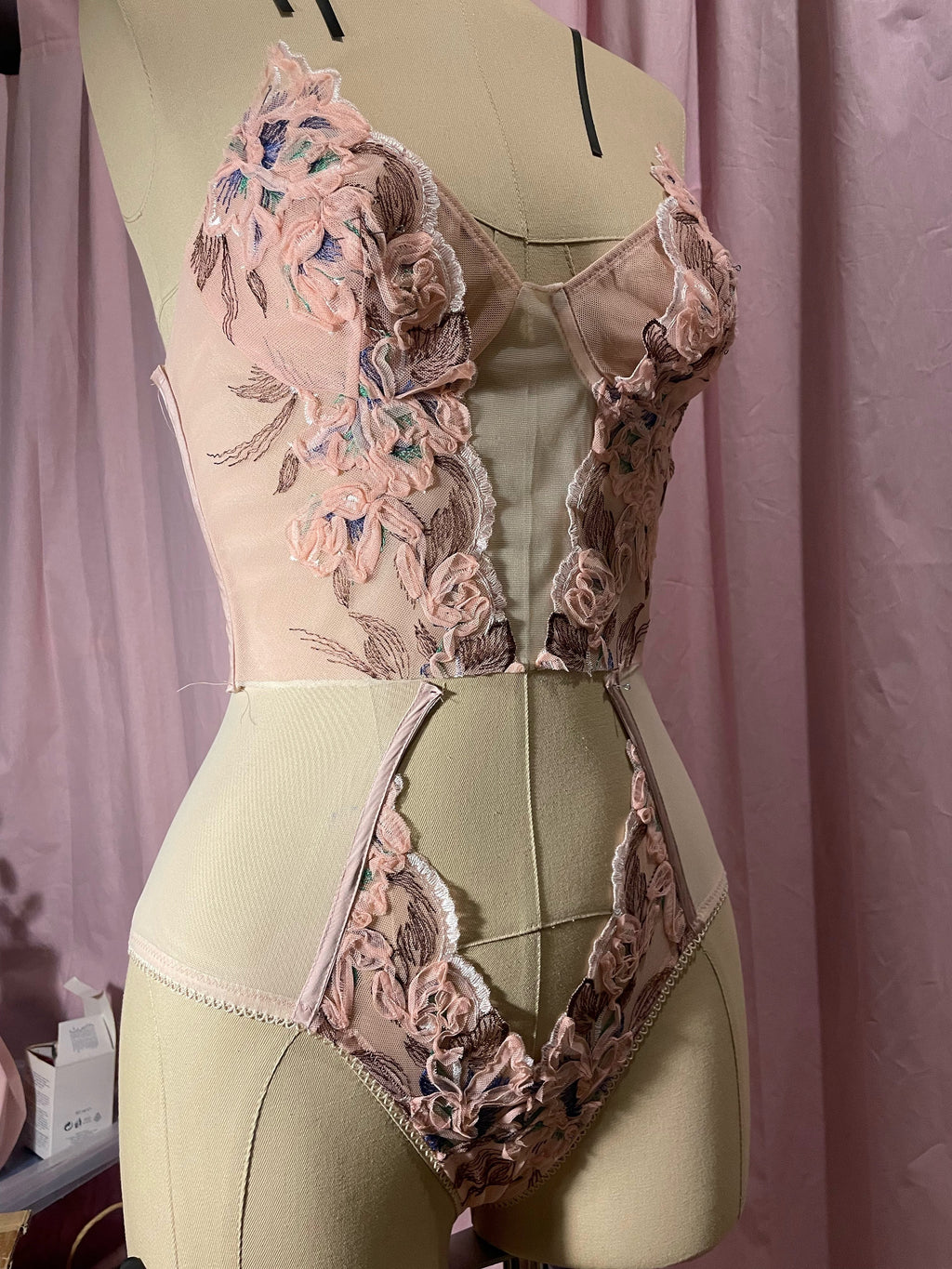 Private Sewing Lessons – Learn to Sew (Online & Offline)