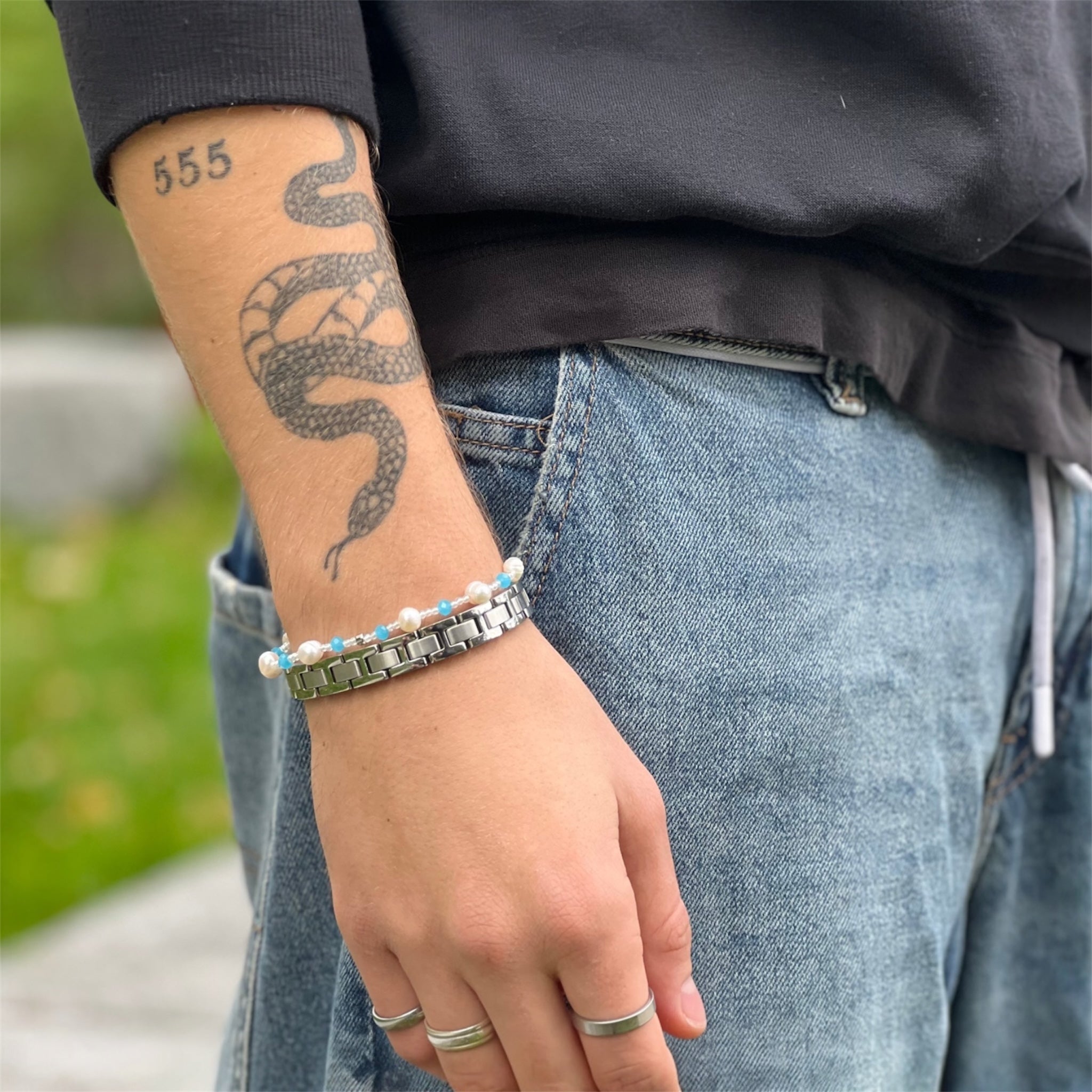 Ferskvannsperle Armbånd for Gutter - Hvit og Lyseblå