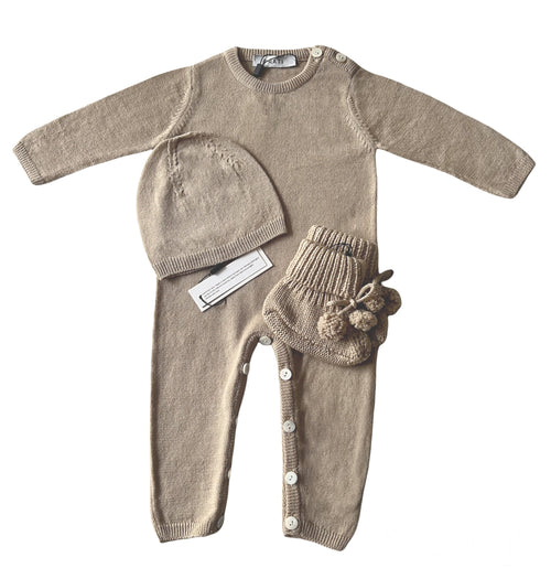 Baby pajamas, beanie and booties set