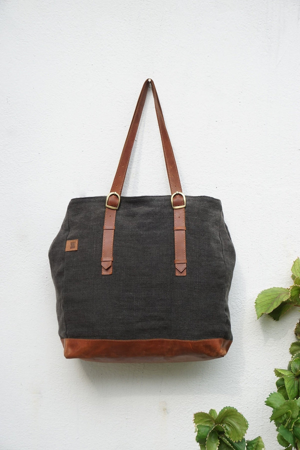 Kalaa Bass Tote | Handcrafted Jute Tote Bag | Sustainable Indian Artisan