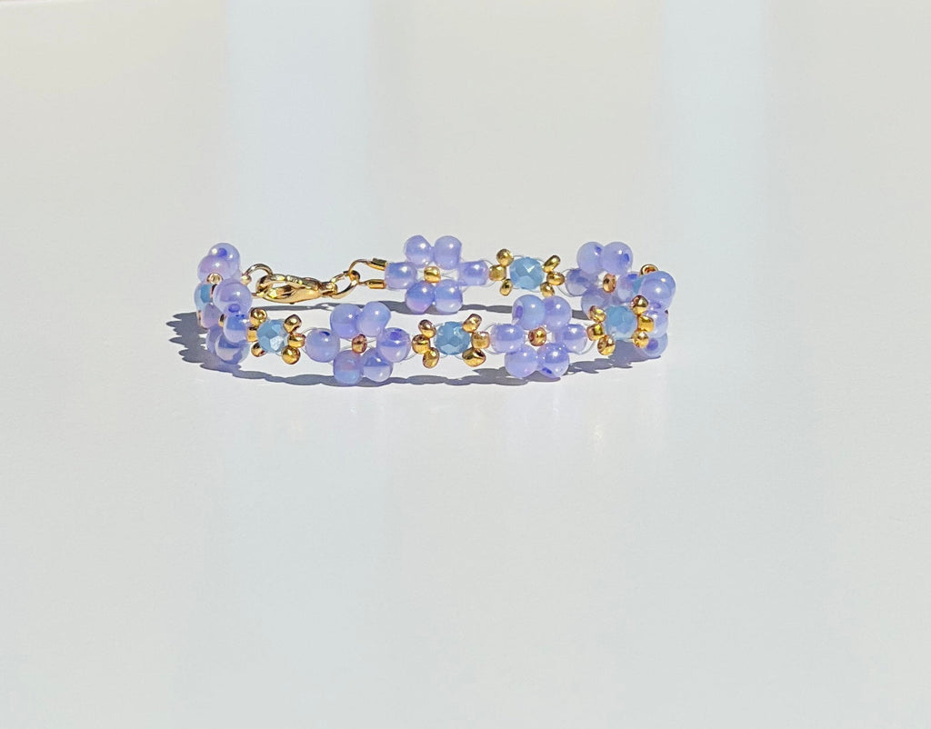 Pastellfarget Armbånd med Blomsterdesign