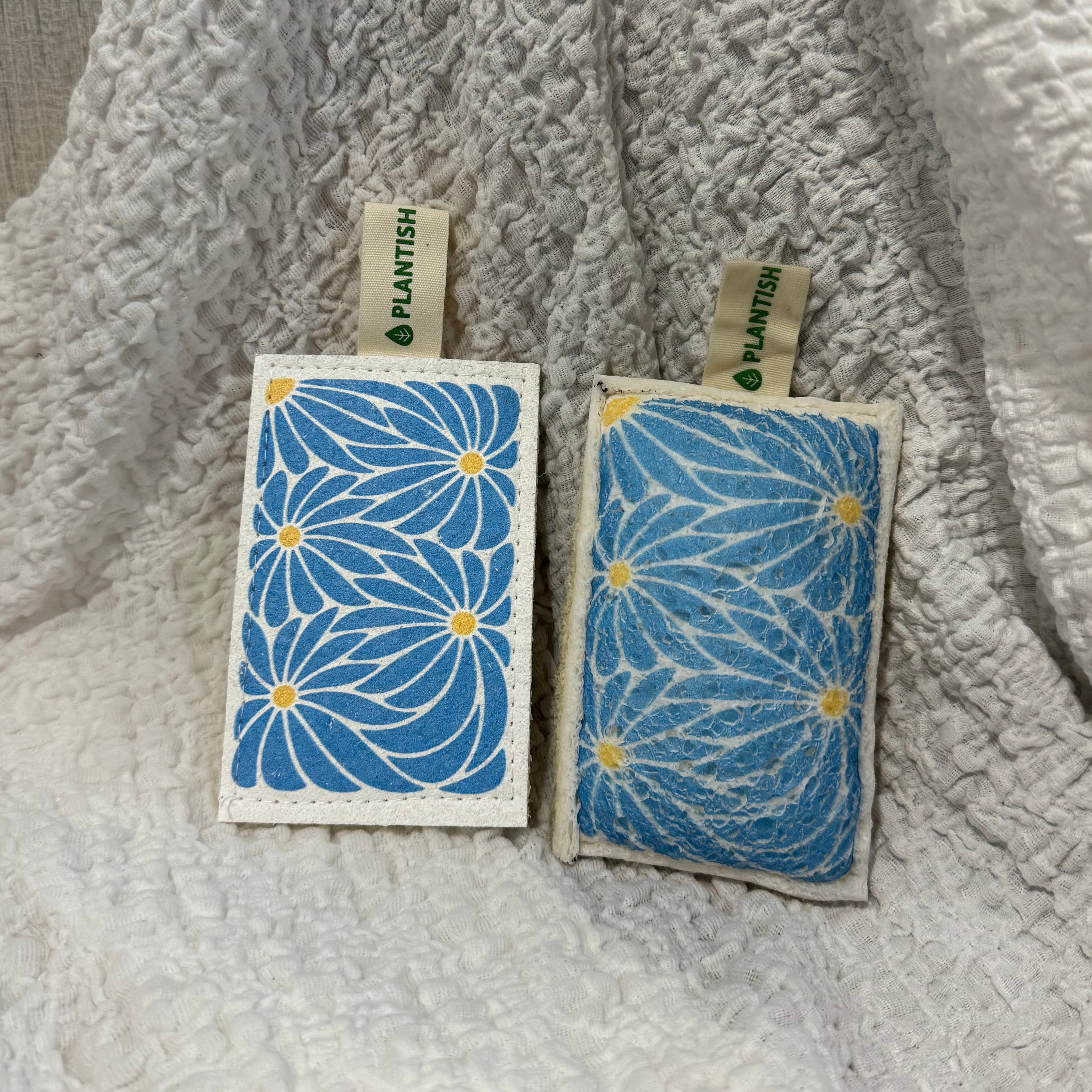 Blue Daisy - NEW Eco Sponge