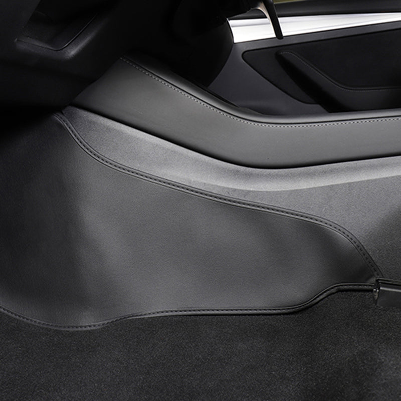 Sparkebeskyttelse fotbrønn foran innsiden for Model 3 (2018-08.2023)