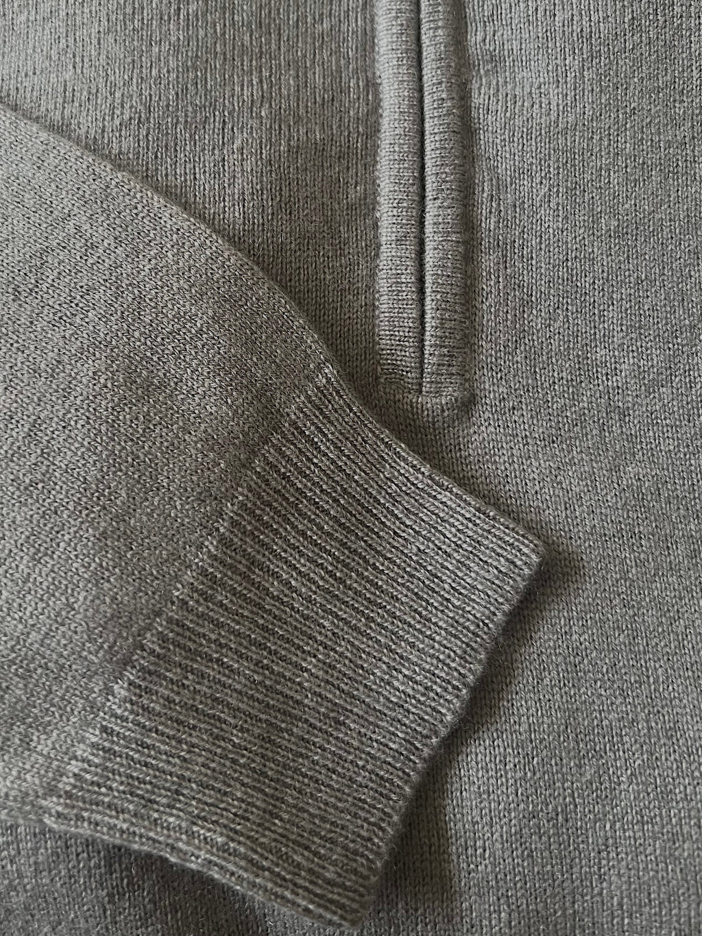 Men´s cashmere half zip front sweater navy
