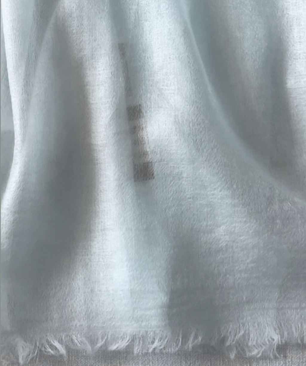 Resort wear shawl 100% Cashmere Havana blue