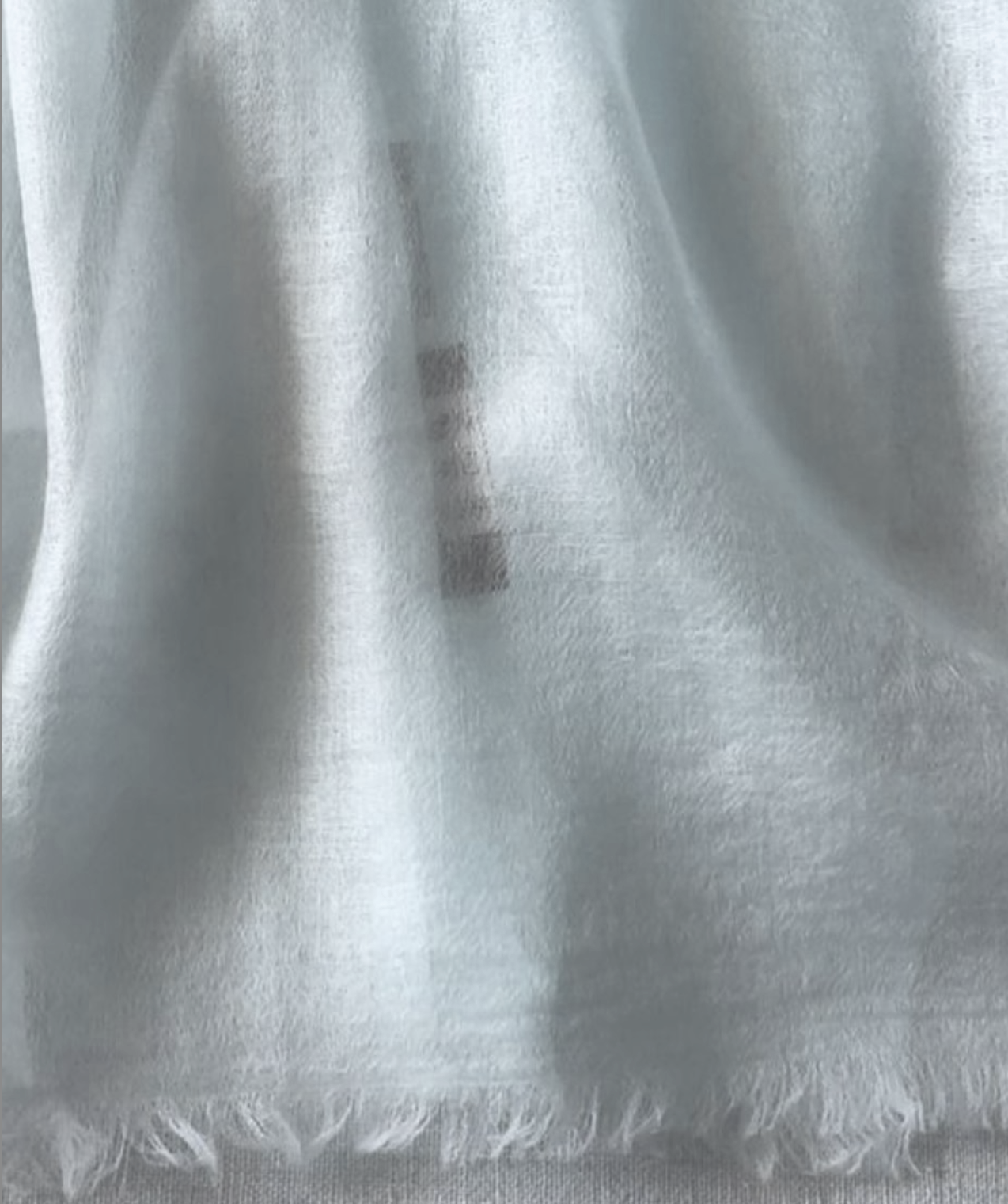 Resort wear shawl 100% Cashmere black