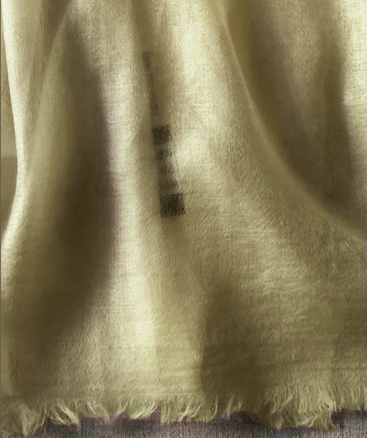 Resort wear shawl 100% Cashmere pale banana