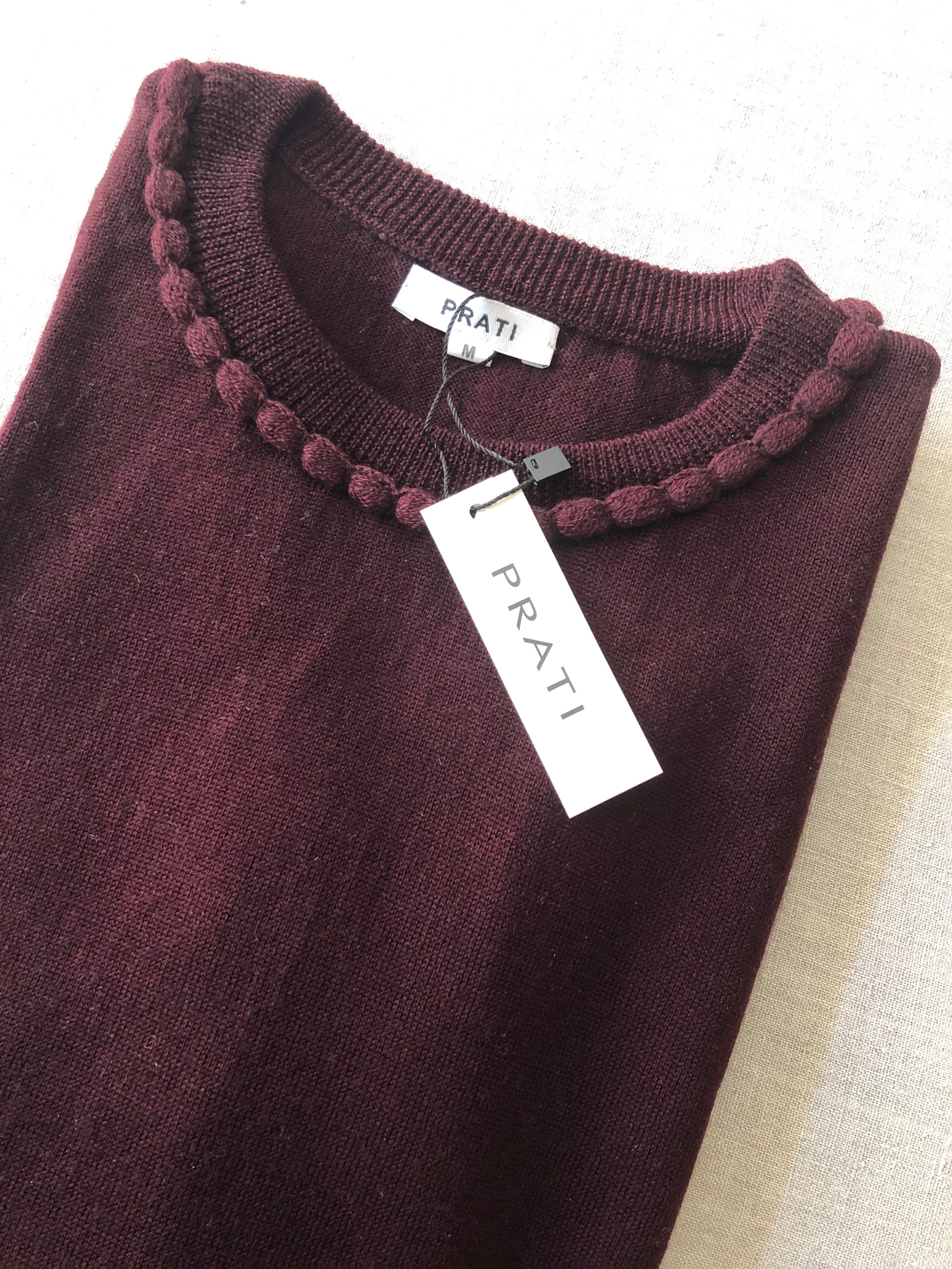 Cashmere pom pom sweater black