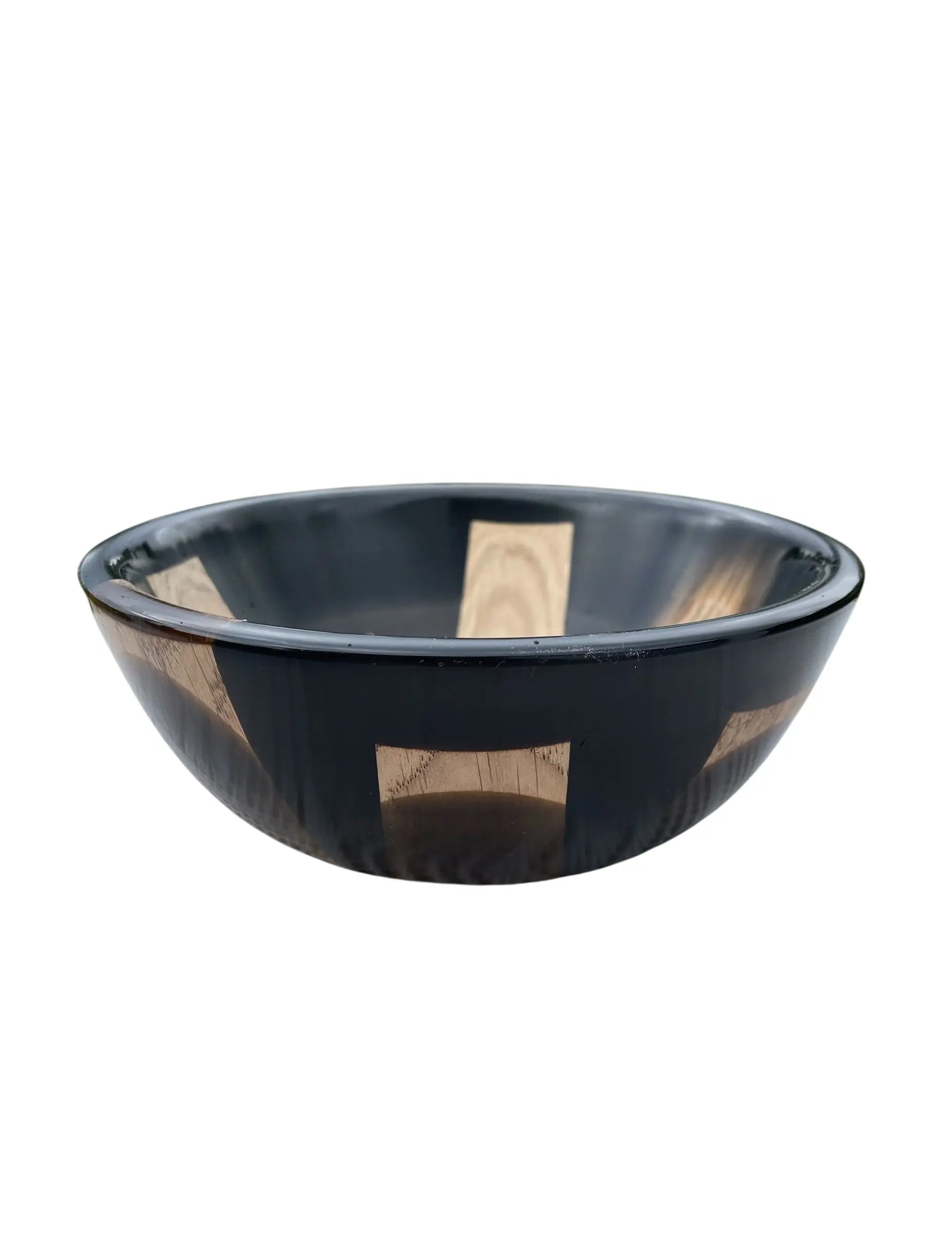 Håndlaget bolle i sort epoxy og eik – Moderne eleganse med naturlig sjel