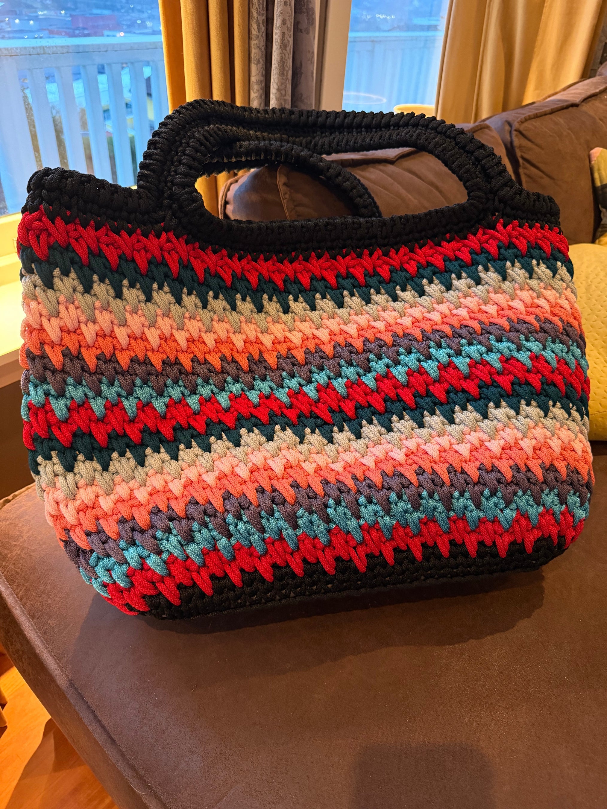 Ferdig hekla 🌿  Voluptas weekendbag