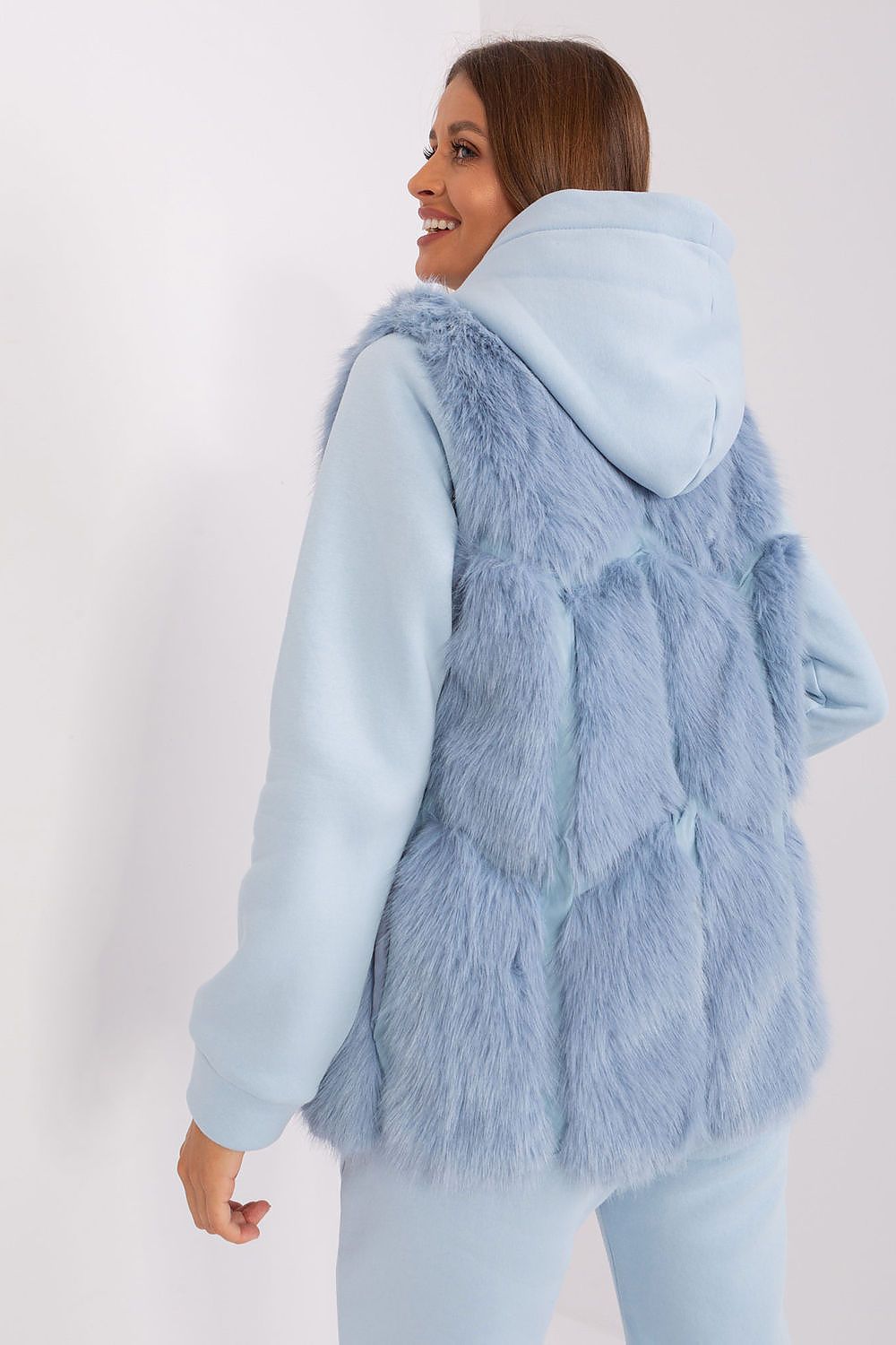 Vest - AT
