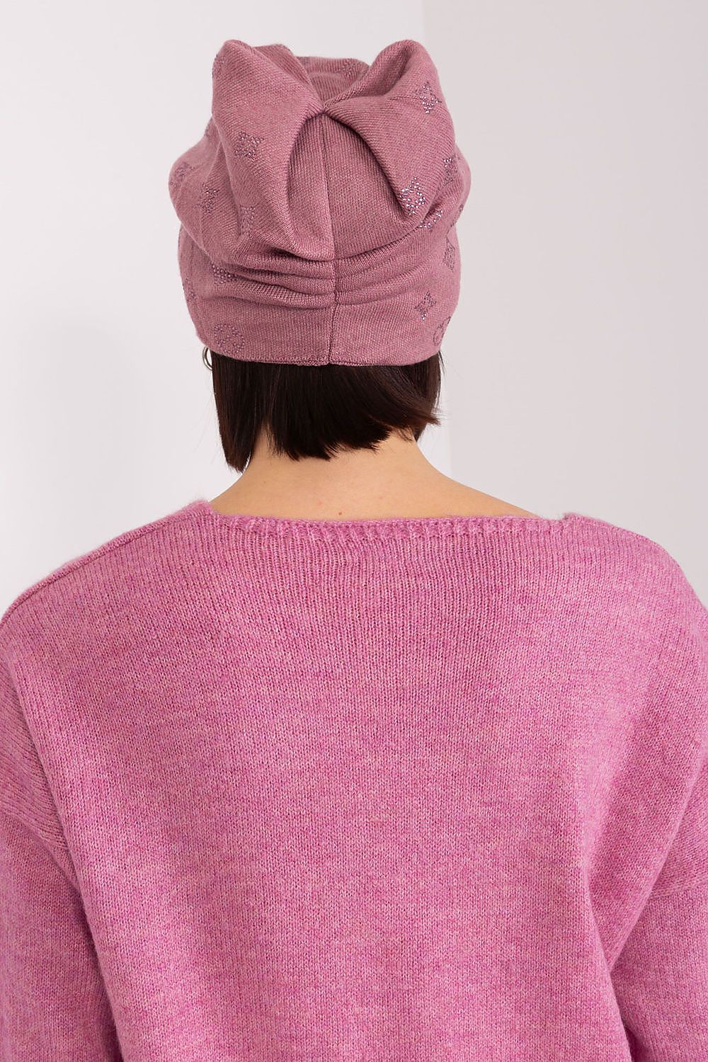 Cap- AT