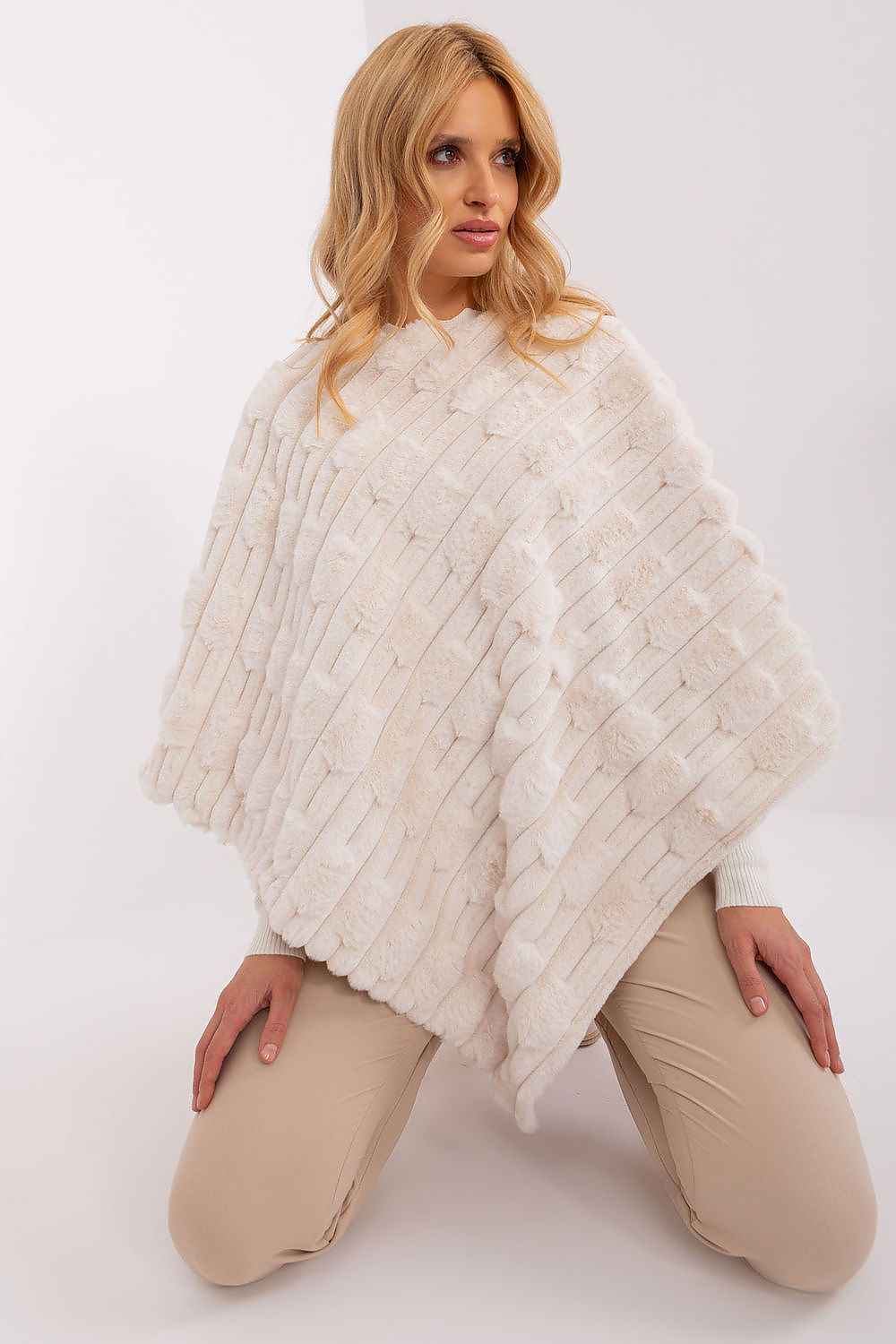 Poncho - AT