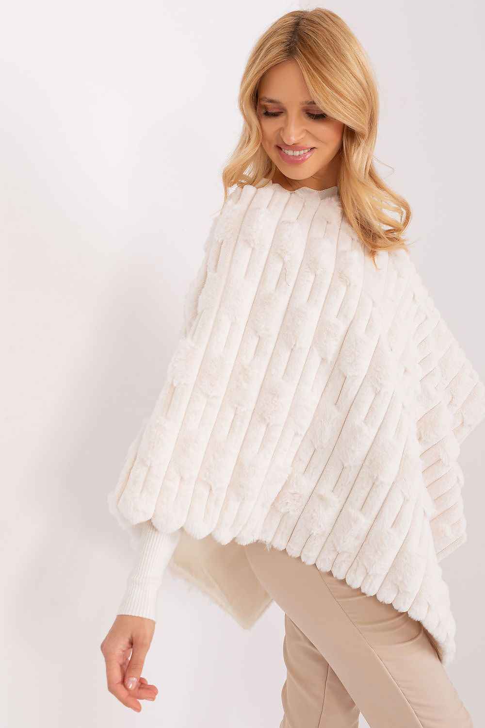 Poncho - AT