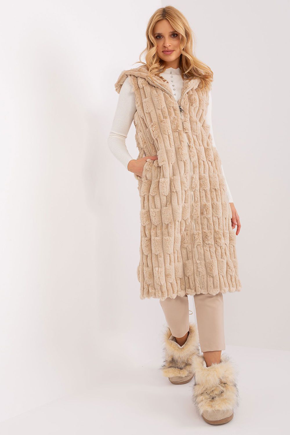 Vest - AT