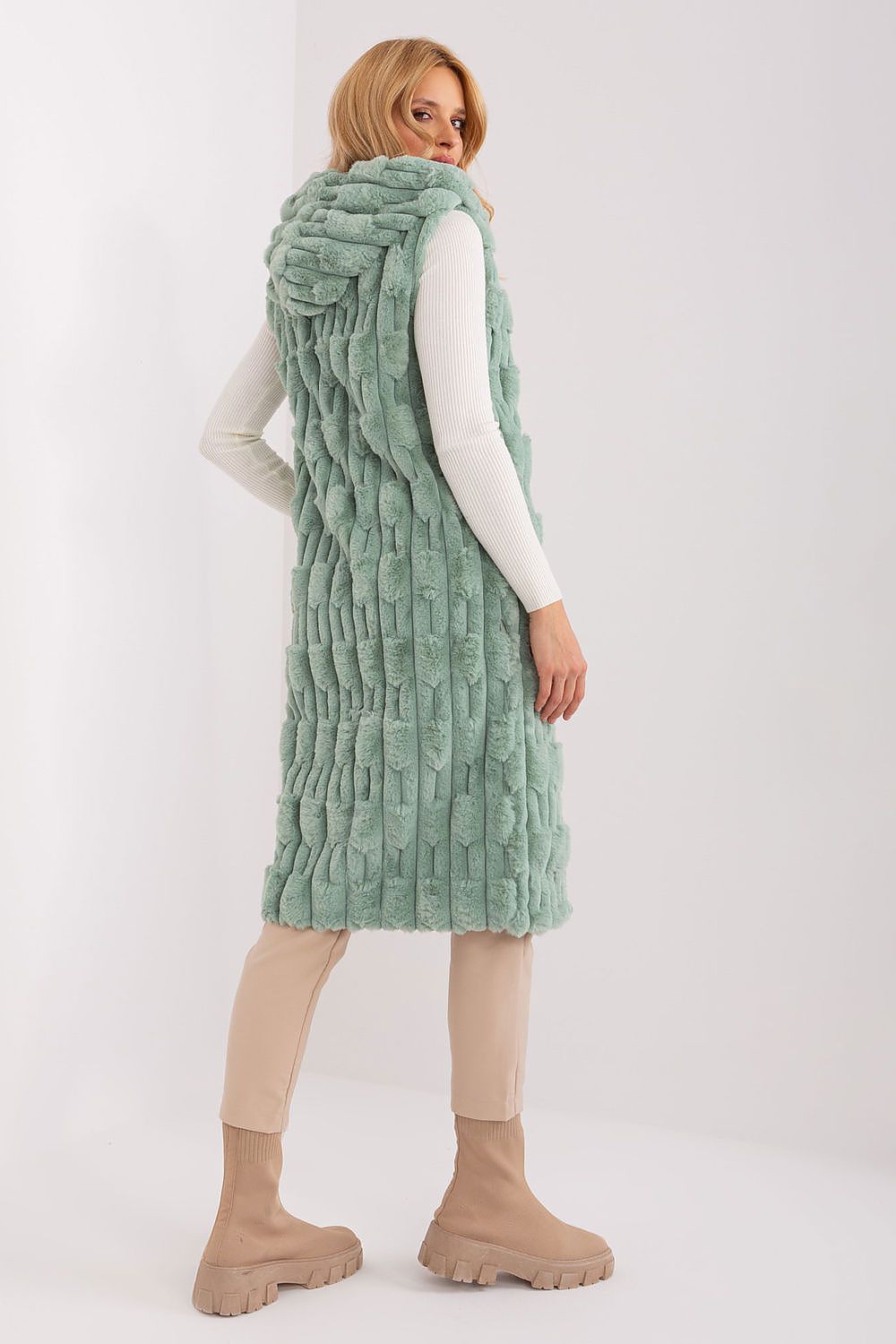 Vest - AT