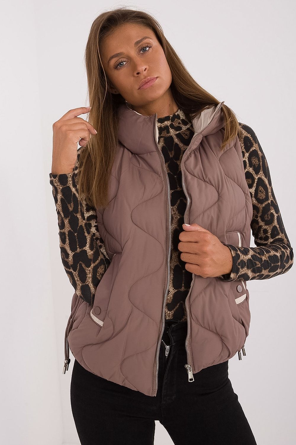 Vest MBM