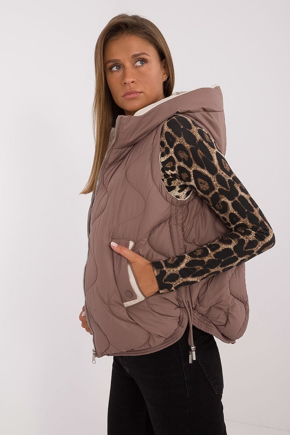Vest MBM
