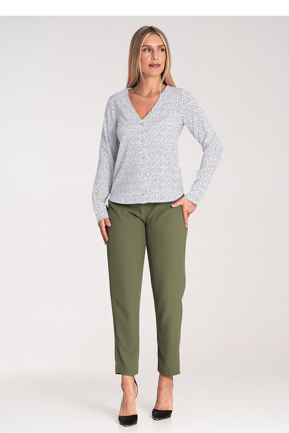 Heart Neck Long sleeve shirt Figl