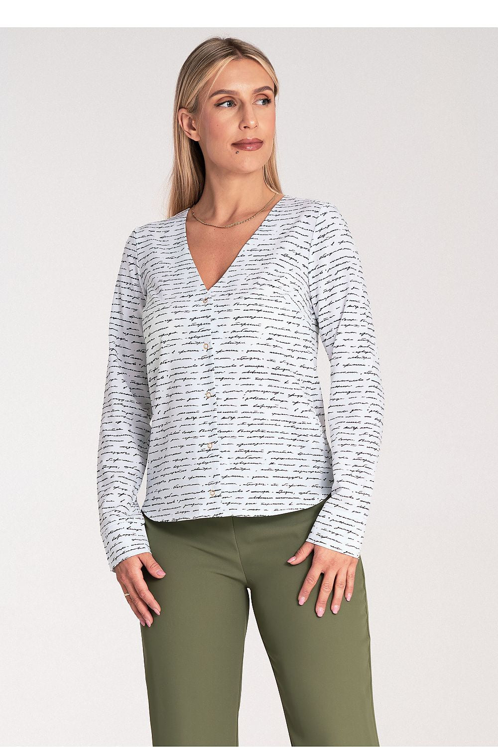 Heart Neck Long sleeve shirt Figl