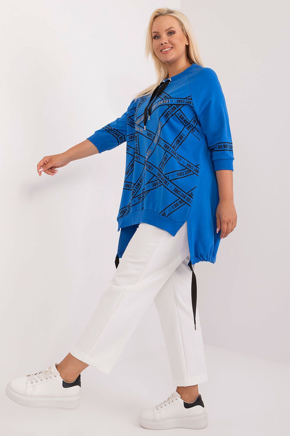 Asymmetriske Plus size bluse - 3/4-Ermet- Relevance