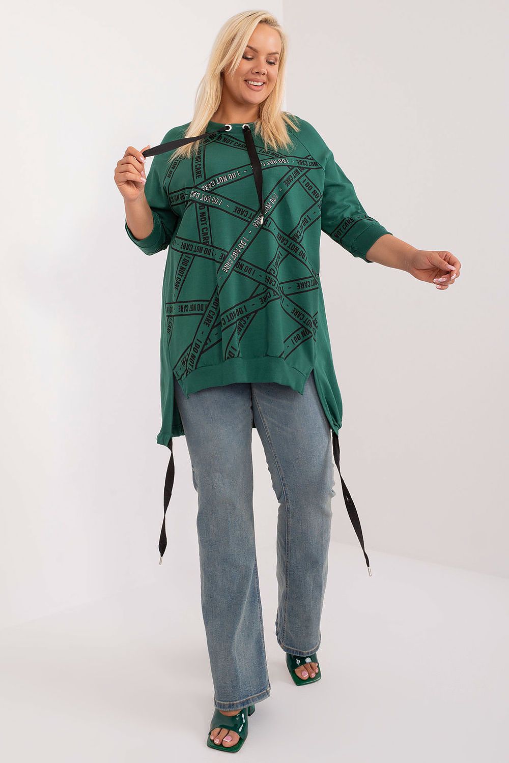 Asymmetriske Plus size bluse - 3/4-Ermet- Relevance