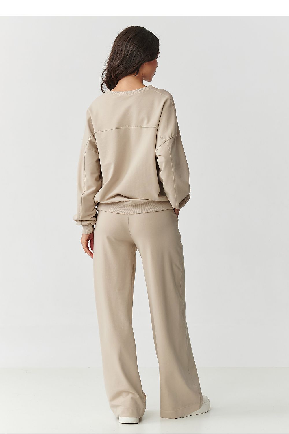 Shoulder Line Set Makadamia