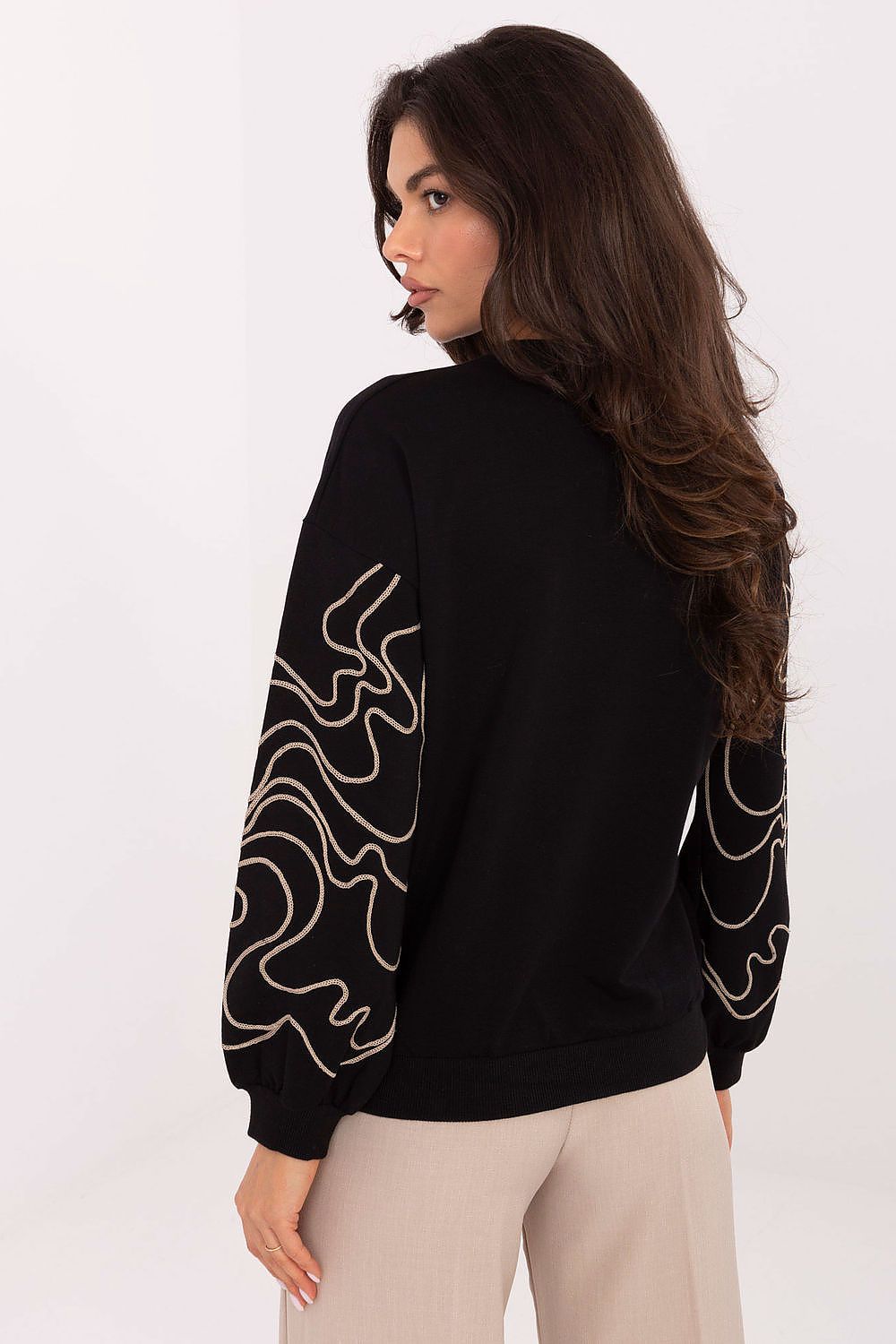 Sweatshirt Round Neck Relevance