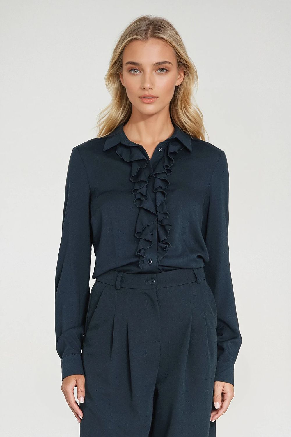 Classic collar Long sleeve shirt Nife