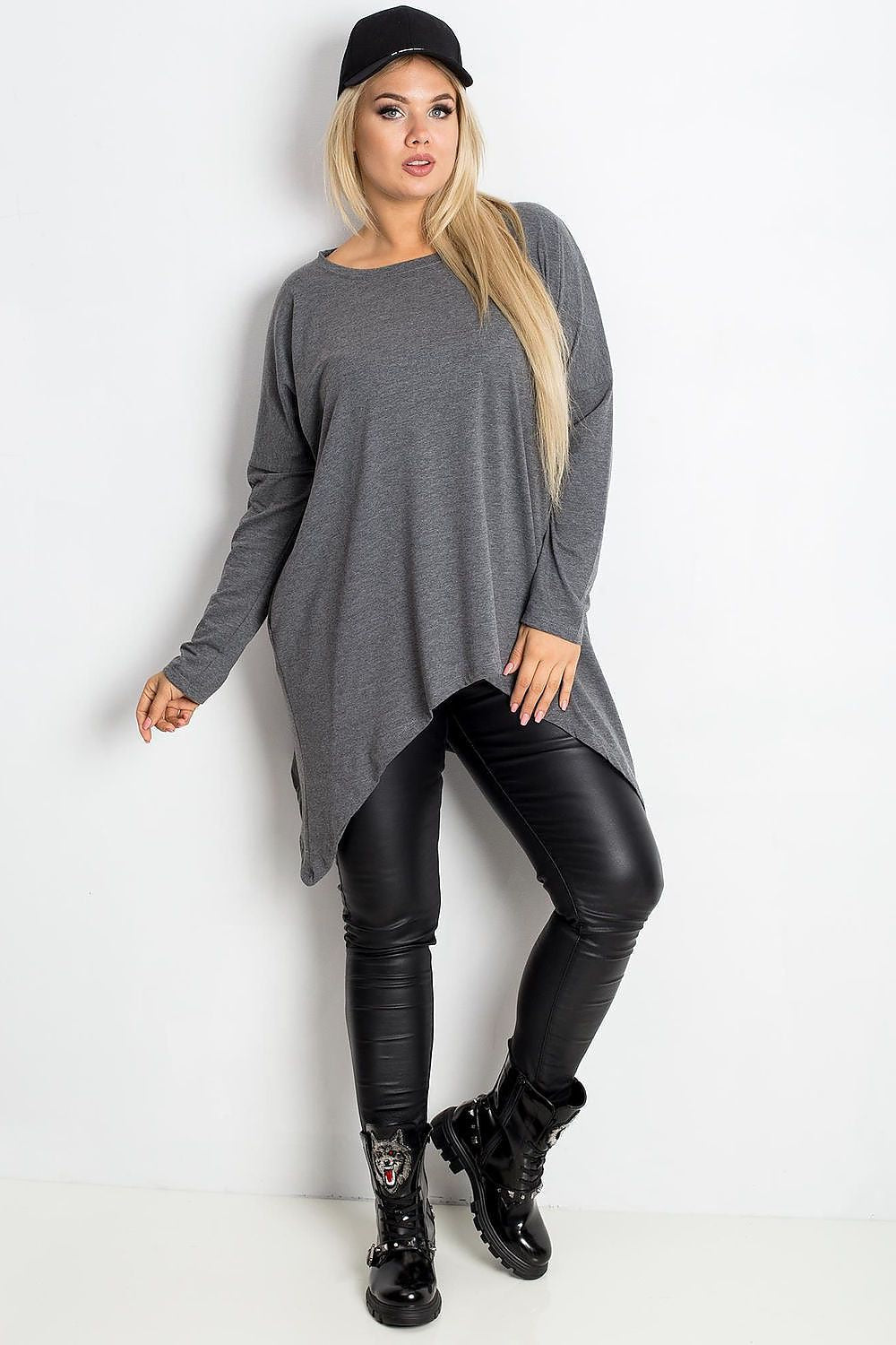 Plus size long cut Tunic Relevance