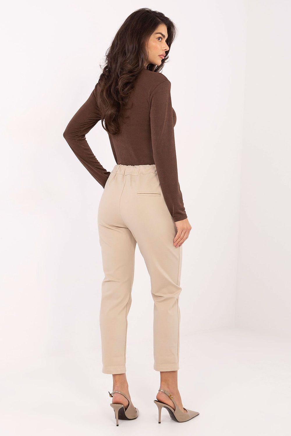 Tapered 7/8 Length Legs Women trousers FP