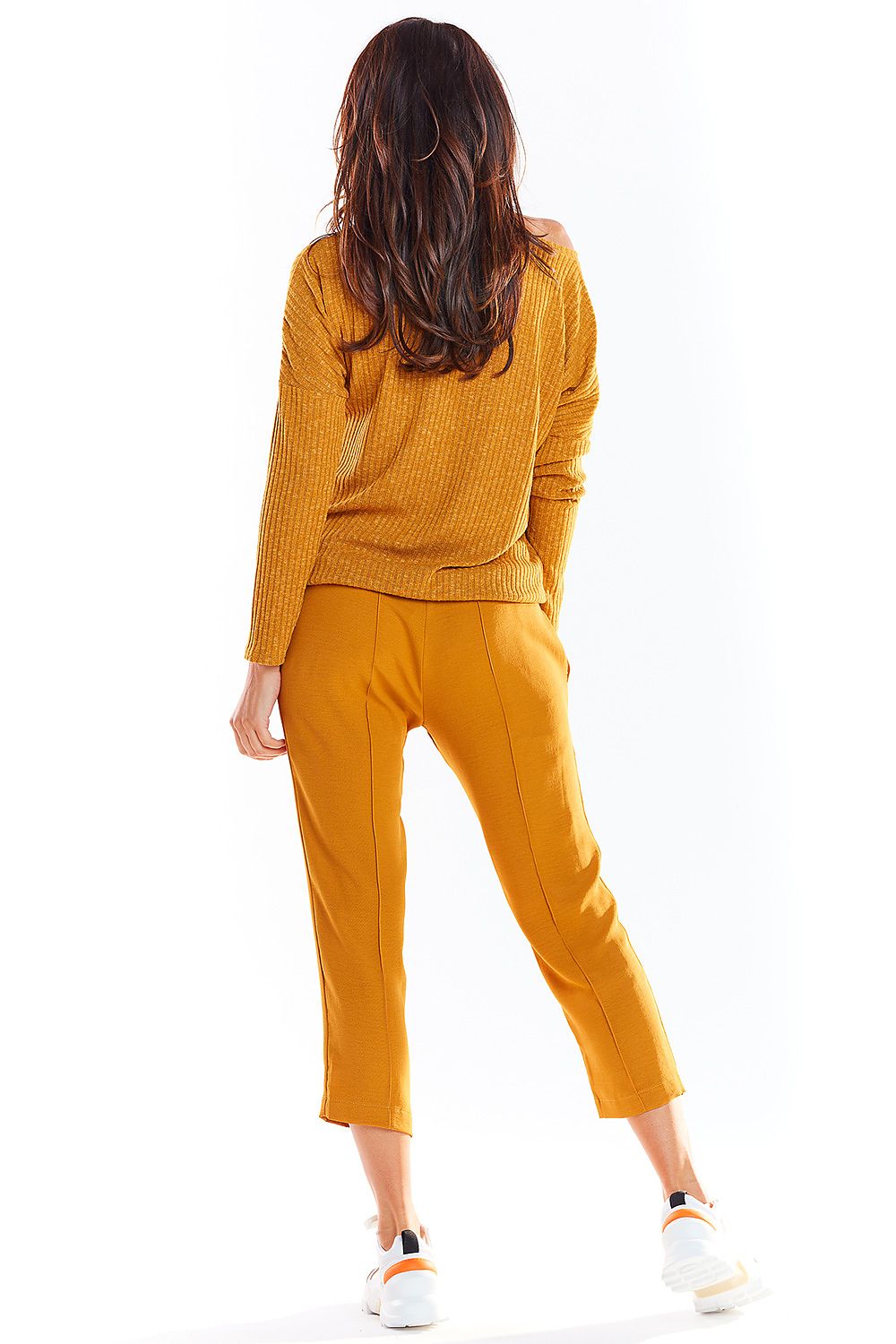 Jumper, Long sleeve sweater with classic cut - awama