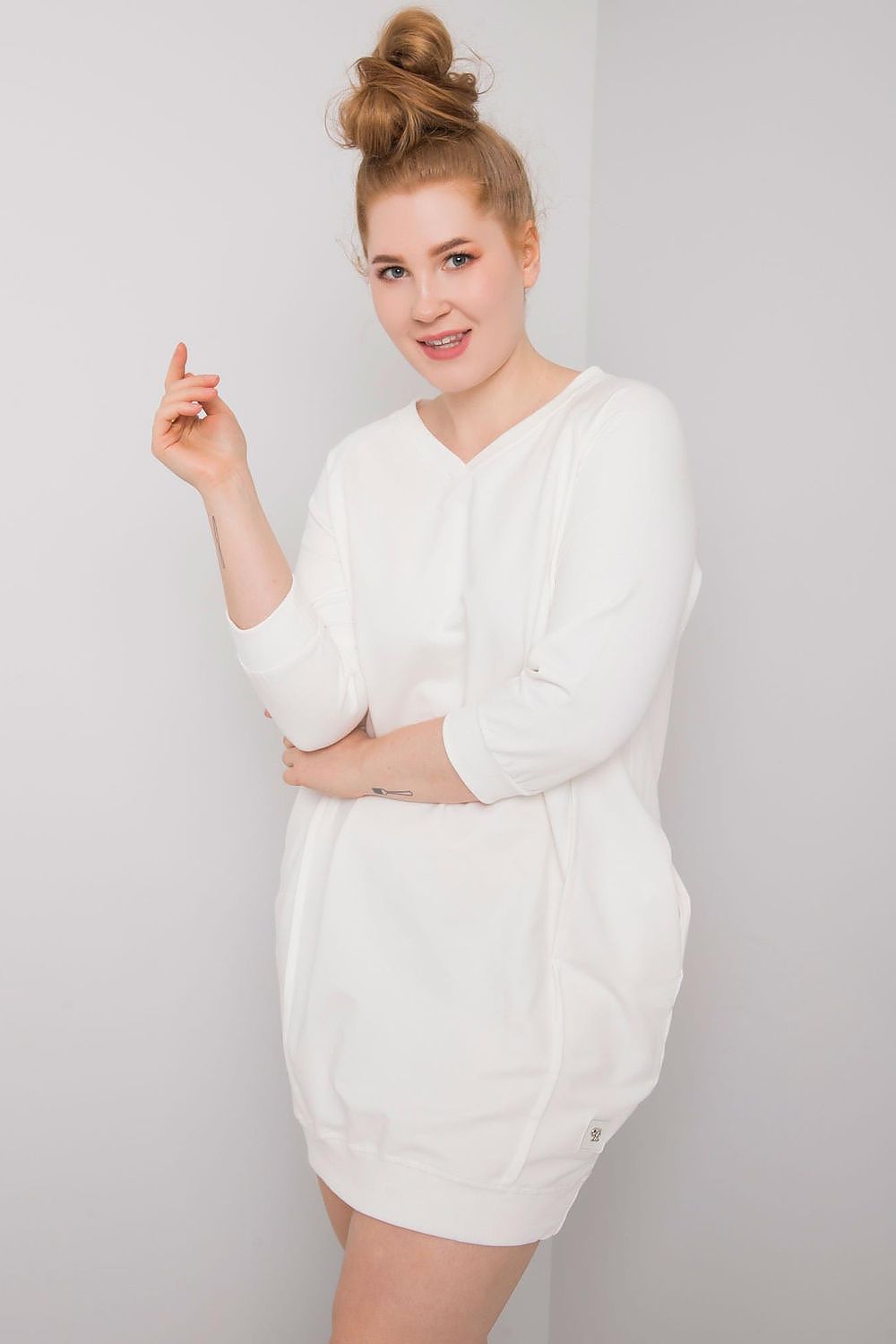 Plus size lang blouse with pockets Relevance