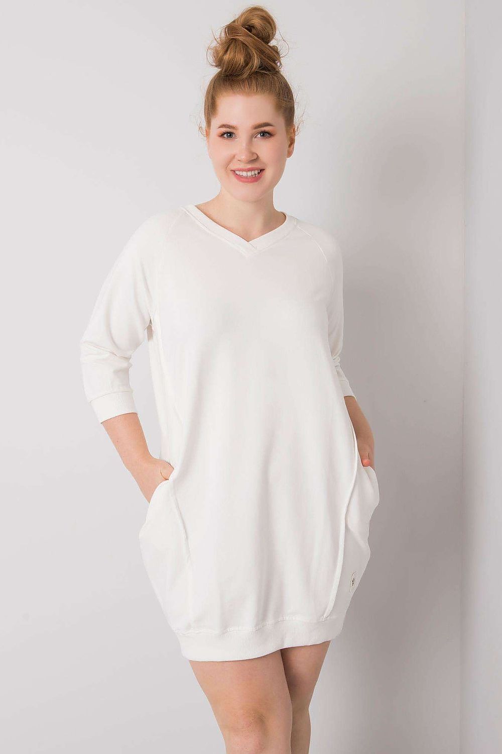 Plus size lang blouse with pockets Relevance