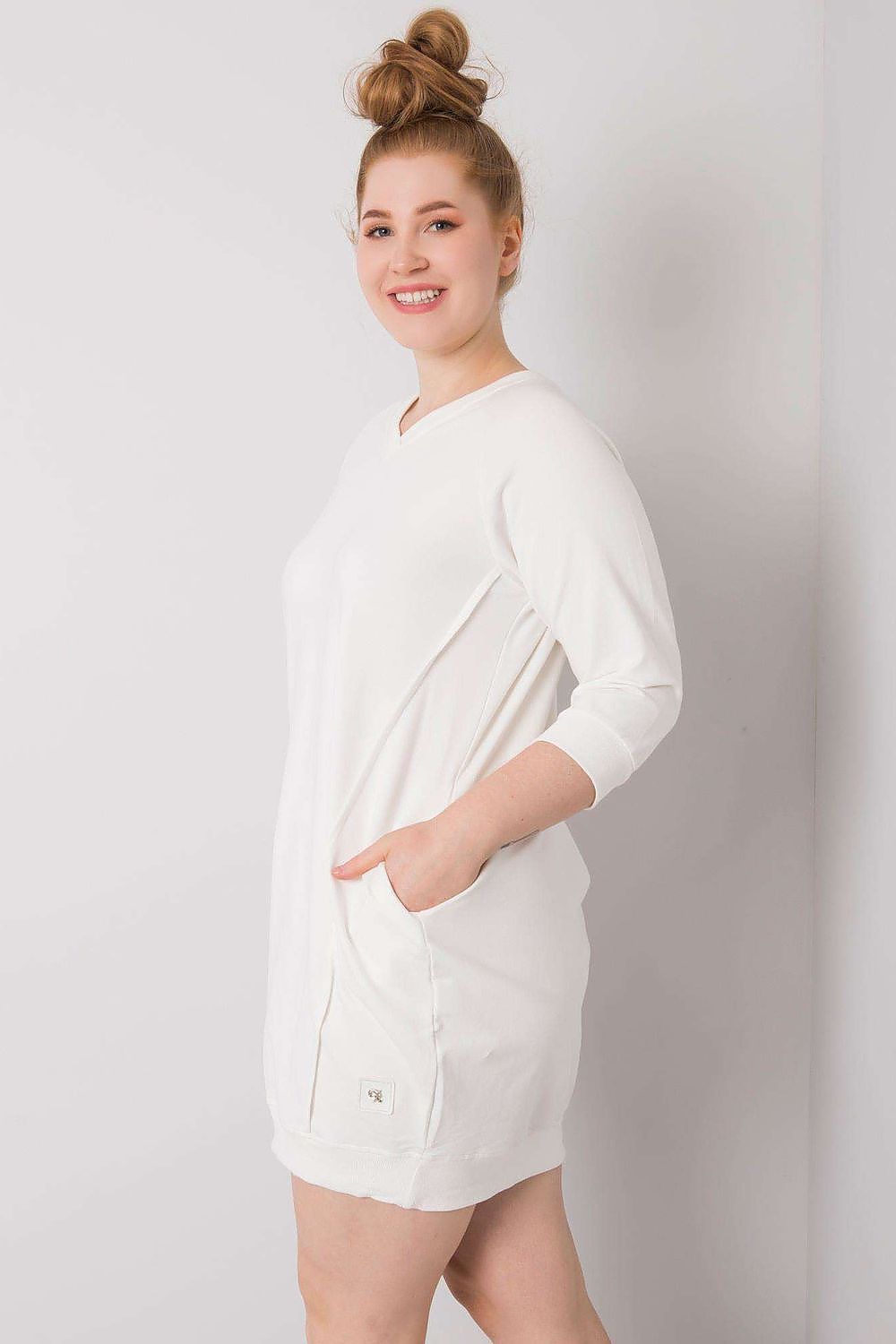 Plus size lang blouse with pockets Relevance