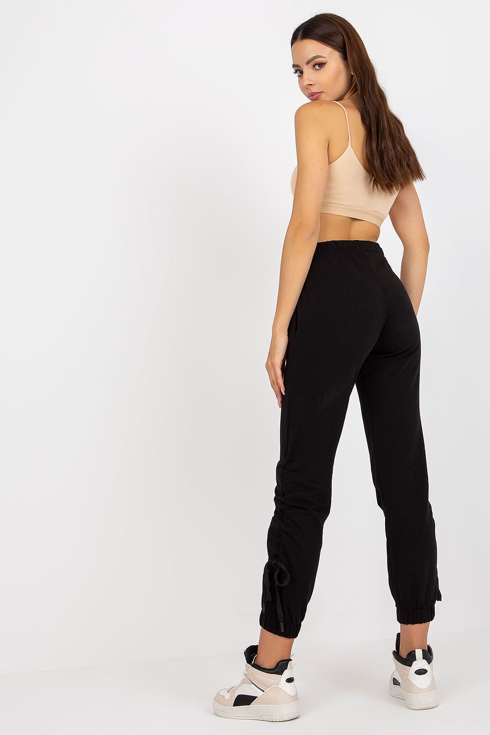 Tracksuit trousers / sweatpants  Relevance