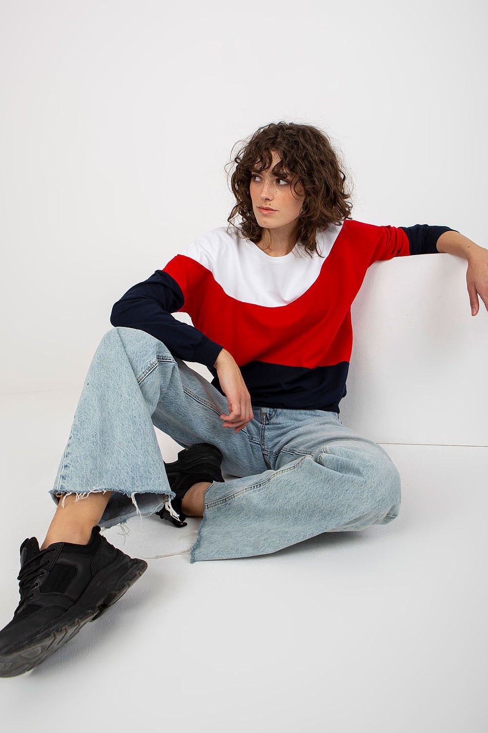 Everyday Look Sweatshirt Relevance