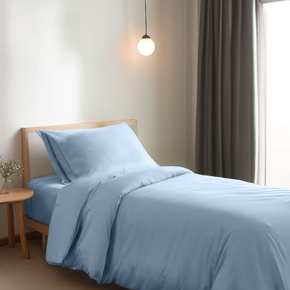 Bambus sengetøysett – Dynetrekk 140x220 cm – Himmelblå