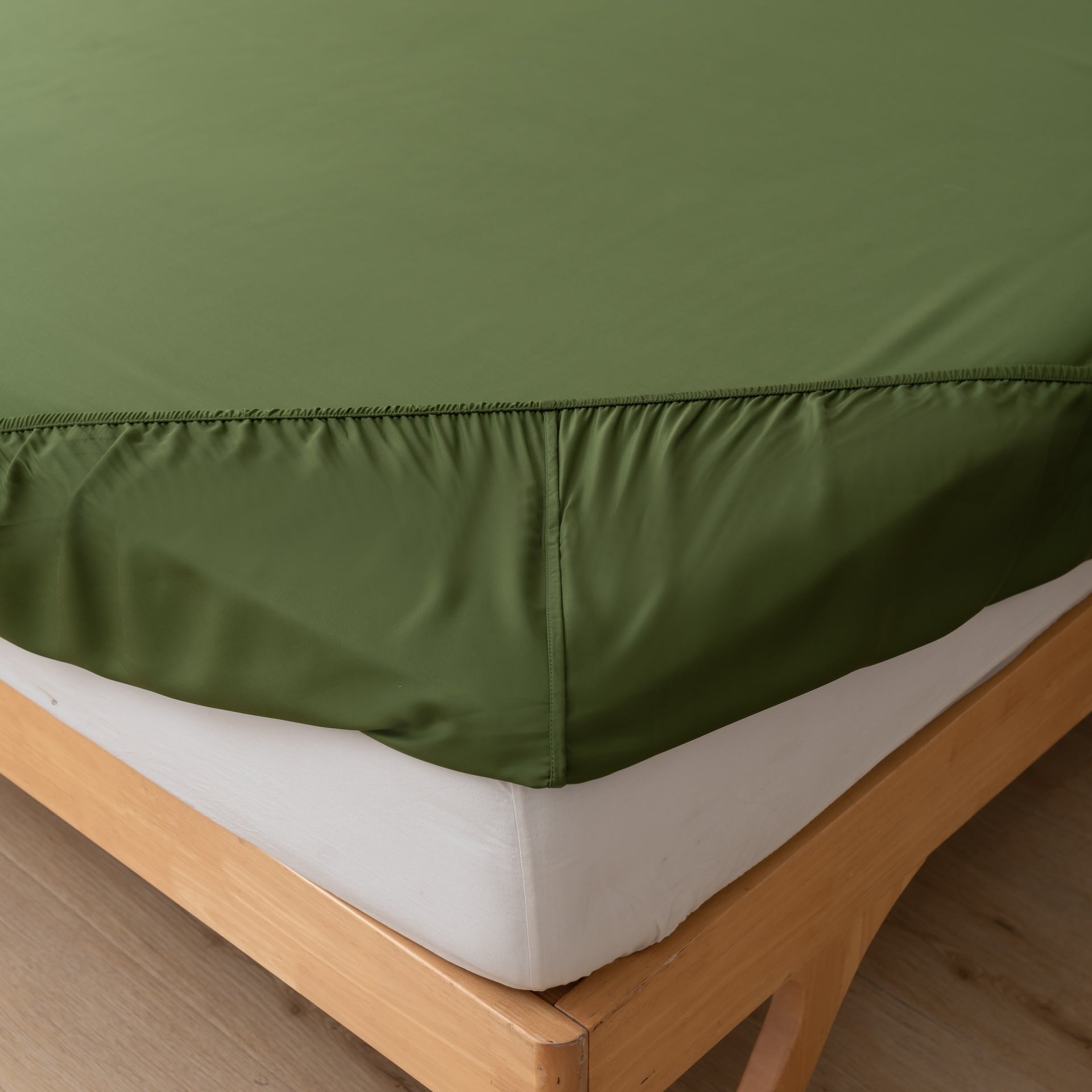 Bambus Laken – Premium – Dyp Mosegrønn (Deep Moss)